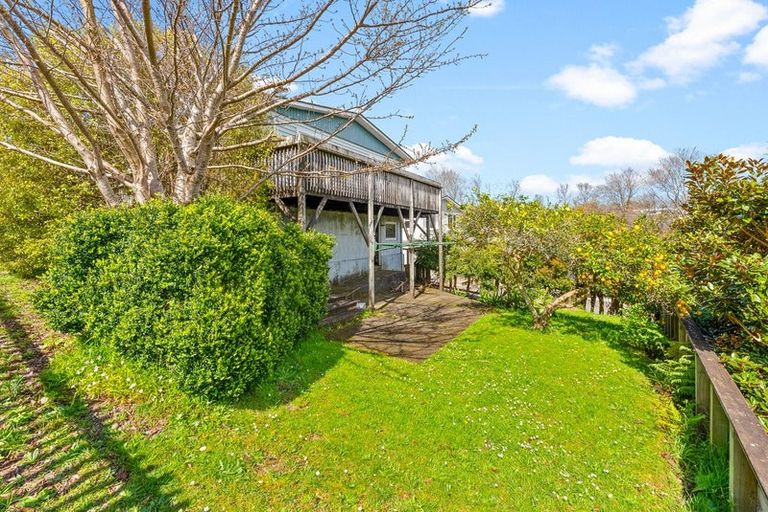 Photo of property in 130 Brooklands Road, Brooklands, New Plymouth, 4310