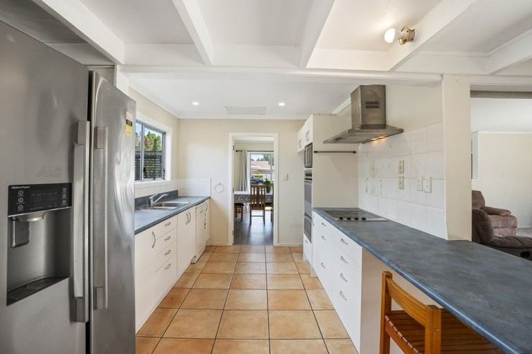 Photo of property in 7 Glengowan Place, Conifer Grove, Takanini, 2112