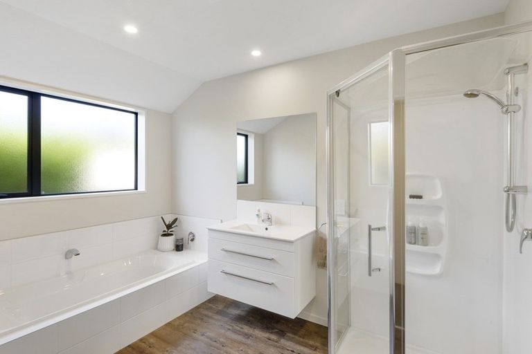 Photo of property in 36 Meyer Crescent, Halswell, Christchurch, 8025