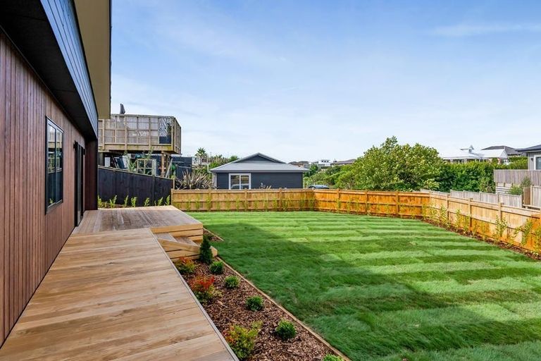 Photo of property in 40d Dillon Drive, Bell Block, New Plymouth, 4312