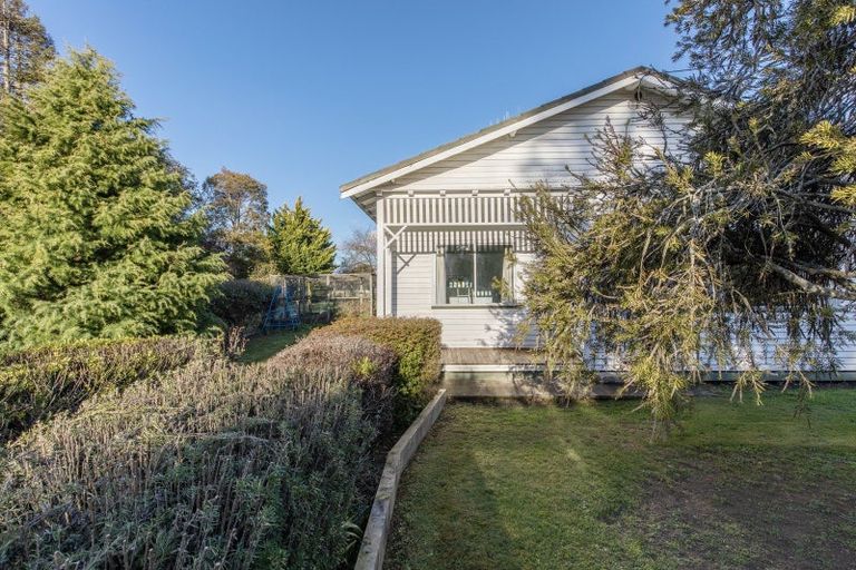 Photo of property in 16 Nancy Street, Takapau, 4203