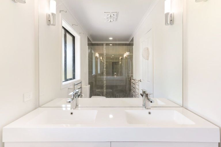 Photo of property in 11 Pathways Drive, Kerikeri, 0230