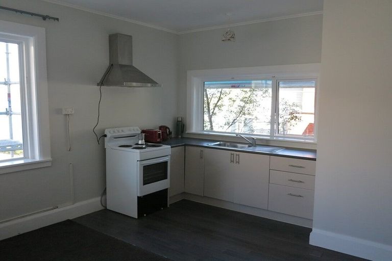 Photo of property in 77f2 Maida Vale Road, Roseneath, Wellington, 6011