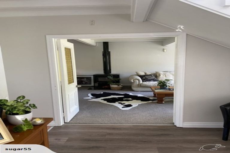 Photo of property in 2/132 Nile Road, Milford, Auckland, 0620