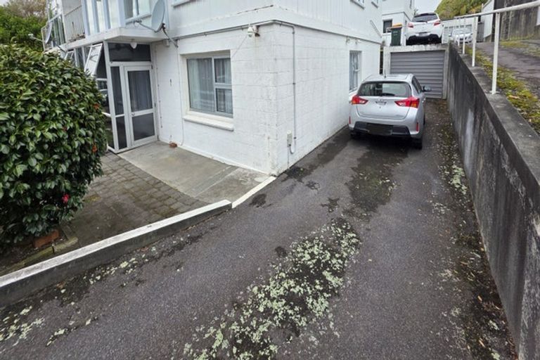 Photo of property in 2/21 Vivian Street, New Plymouth, 4310