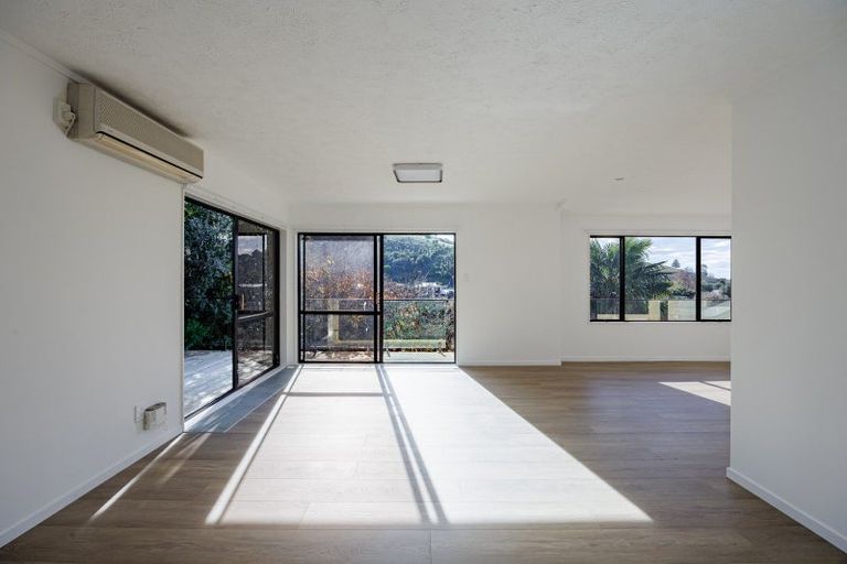 Photo of property in 16 Kokako Place, Taradale, Napier, 4112