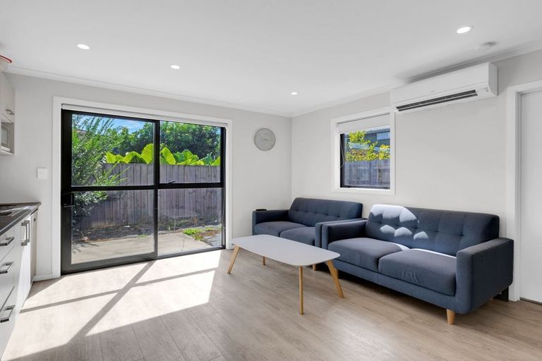 Photo of property in 2/54 Helena Road, Hillcrest, Hamilton, 3216