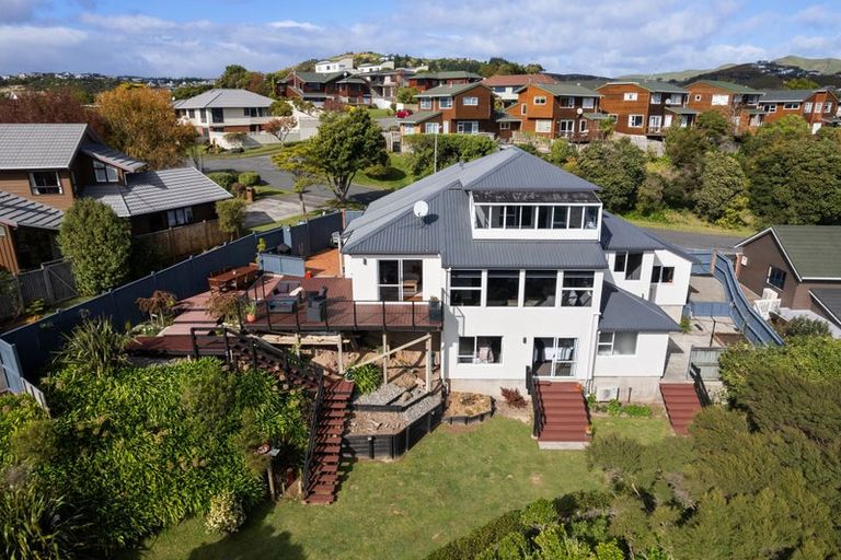 Photo of property in 20 Sailmaker Close, Whitby, Porirua, 5024