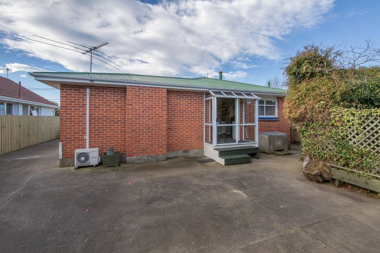 Photo of property in 12 Pamela Street, Linwood, Christchurch, 8062