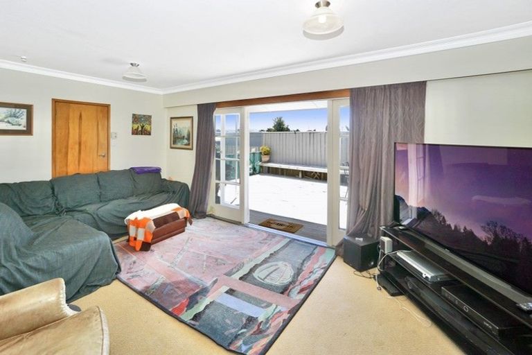 Photo of property in 1 Oroua Street, Te Puke, 3119