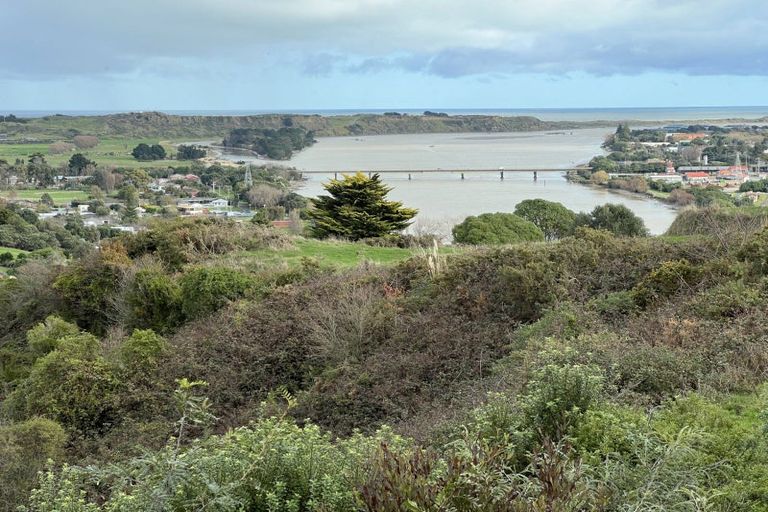 Photo of property in 24 Tower Crescent, Durie Hill, Whanganui, 4500
