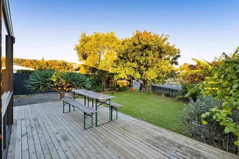 Photo of property in 42 Norwich Avenue, Spotswood, New Plymouth, 4310