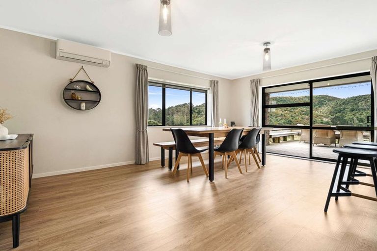 Photo of property in 61 Kanuka Road, Bombay, 2675