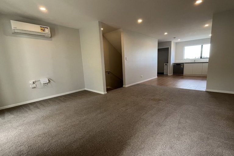 Photo of property in 74 Tukari Lane, Mangere Bridge, Auckland, 2022