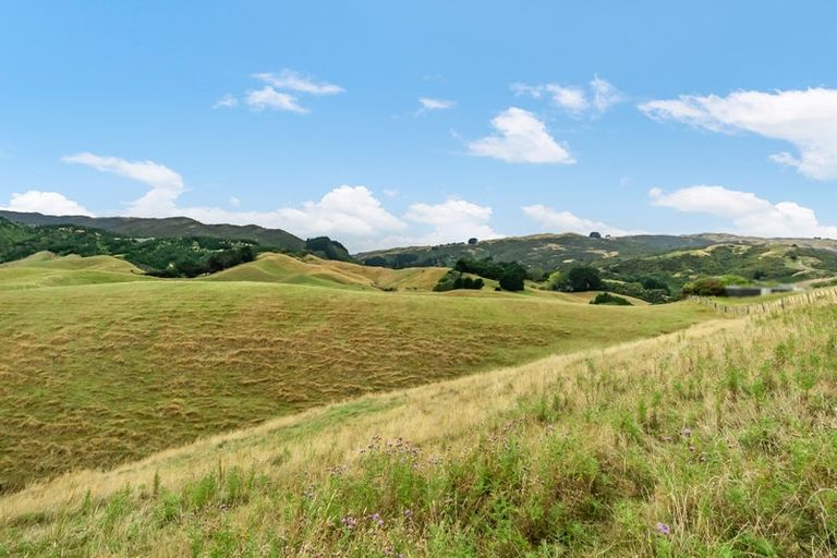 Photo of property in 142a Mulhern Road, Judgeford, Porirua, 5381