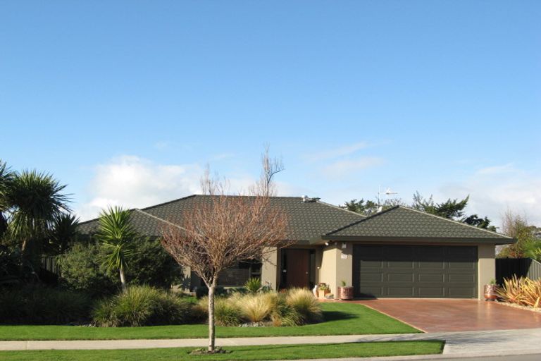 Photo of property in 36 Palmbrook Avenue, Havelock North, 4130