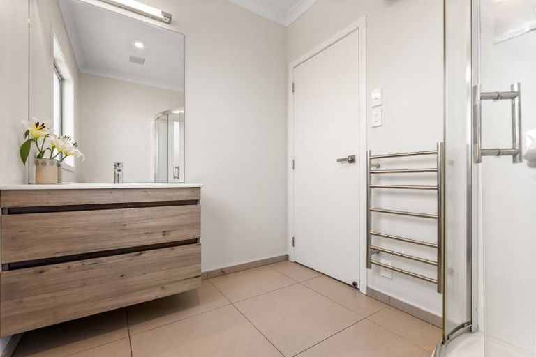 Photo of property in 61 Arataki Road, Havelock North, 4130