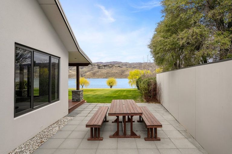 Photo of property in 14 De Bettencor Place, Mount Pisa, Cromwell, 9383