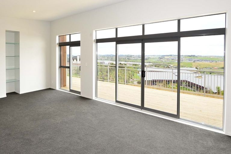 Photo of property in 66 Maire Road, Orewa, 0931