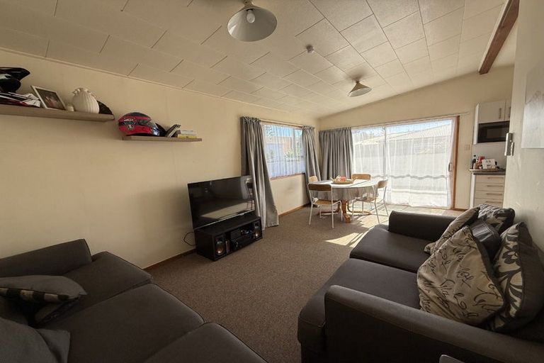 Photo of property in 2 The Esplanade, Westshore, Napier, 4110