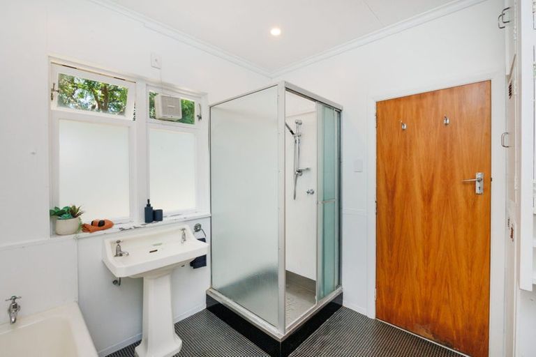 Photo of property in 39 Monrad Street, Highbury, Palmerston North, 4412