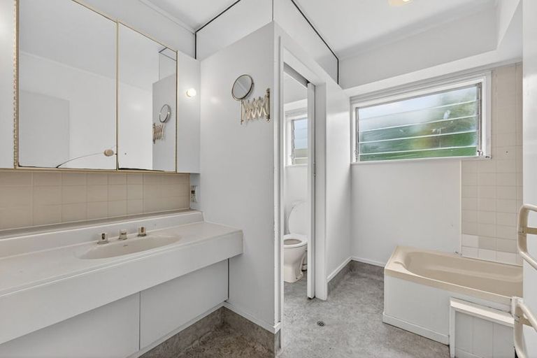 Photo of property in 3/91a Roseberry Avenue, Birkenhead, Auckland, 0626