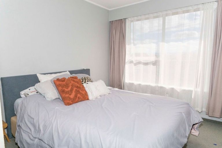 Photo of property in 84 Guy Street, Dannevirke, 4930