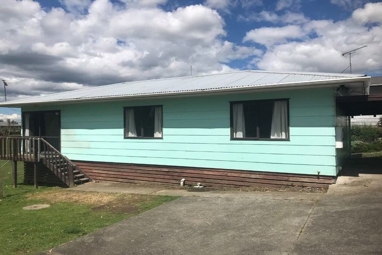 Photo of property in 2/27 Christmas Road, Manurewa, Auckland, 2102