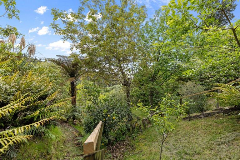 Photo of property in 1 Puratoke Rise, Pukawa Bay, Turangi, 3381