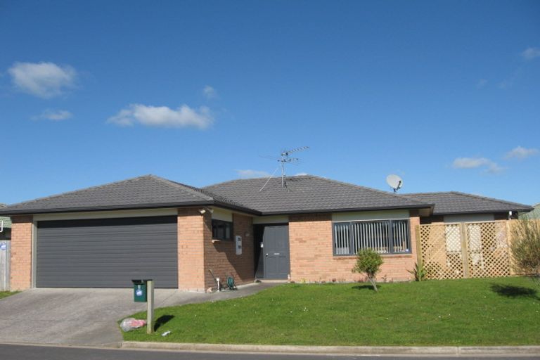 Photo of property in 4 Ettrick Lane, Papakura, 2110