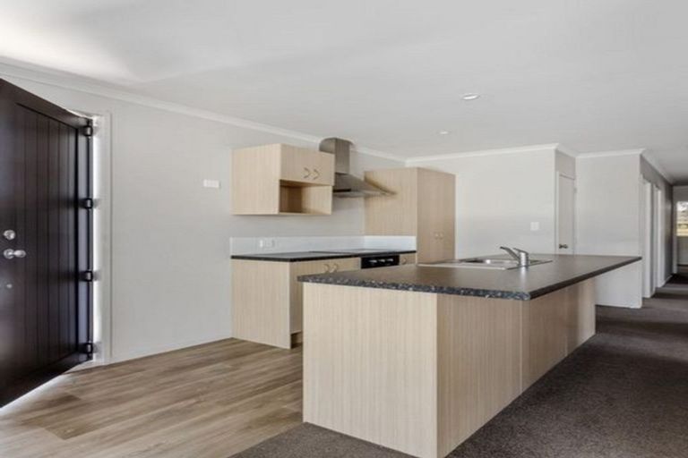 Photo of property in 23 Utopia Park Heights, Welcome Bay, Tauranga, 3112