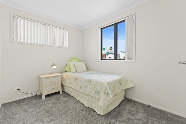 Photo of property in 7 Meteor Road, Hobsonville, Auckland, 0616
