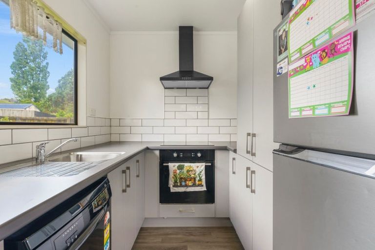 Photo of property in 19a Olivine Street, Poike, Tauranga, 3112
