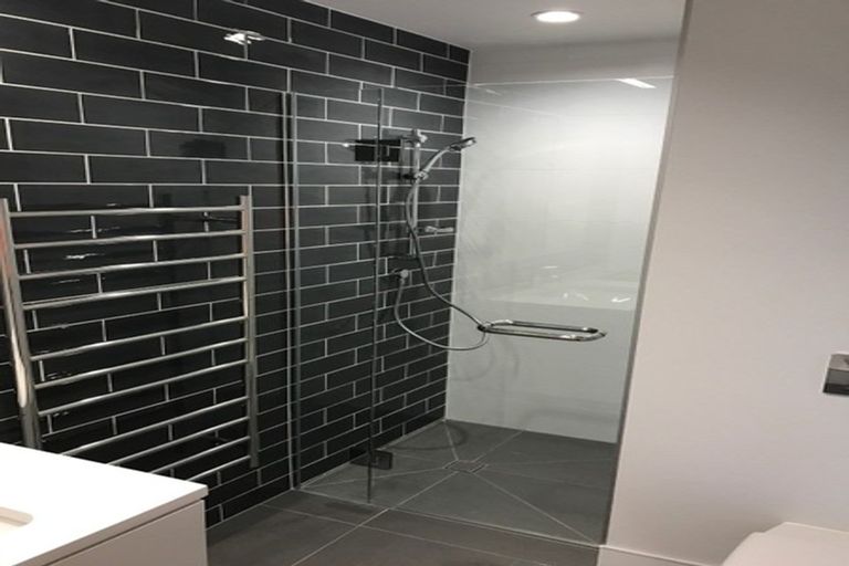 Photo of property in 19 Nevill Road, Hobsonville, Auckland, 0616