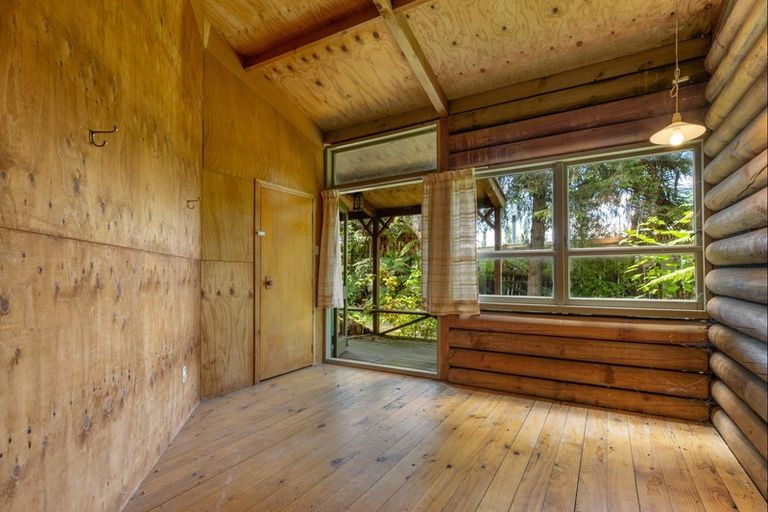 Photo of property in 83 Rereahu Avenue, Hatepe, Turangi, 3382
