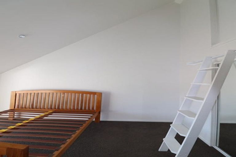 Photo of property in 1036b Colombo Street, St Albans, Christchurch, 8014