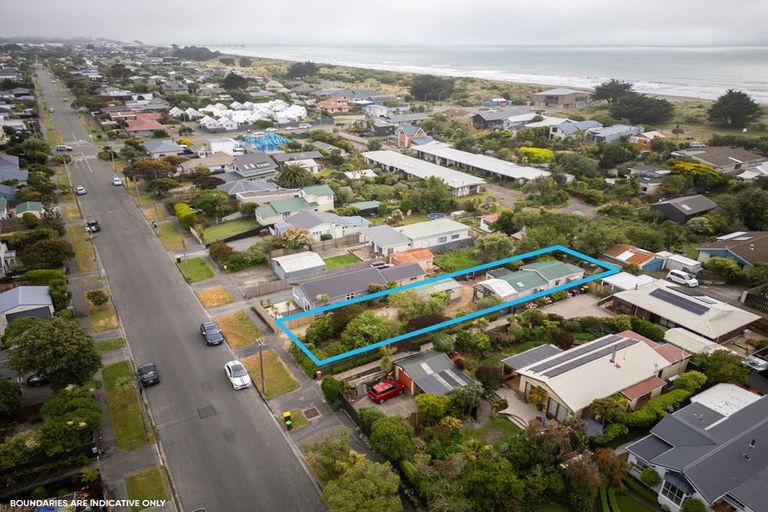 Photo of property in 125 Pine Avenue, South New Brighton, Christchurch, 8062
