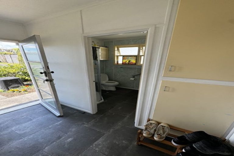 Photo of property in 15 Craig Road, Maraetai, Auckland, 2018