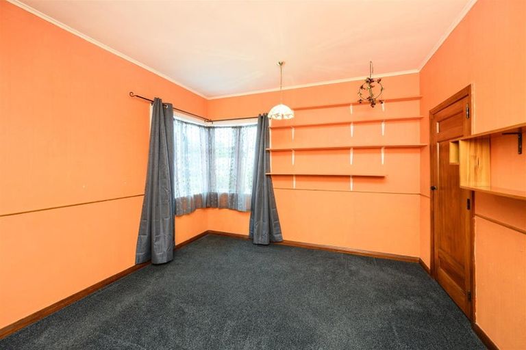 Photo of property in 19 Morris Street, Marton, 4710