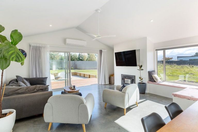Photo of property in 25 Cotterville Crescent, Greytown, 5712