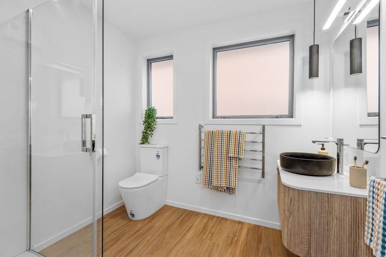 Photo of property in 2/60 Mays Road, St Albans, Christchurch, 8052