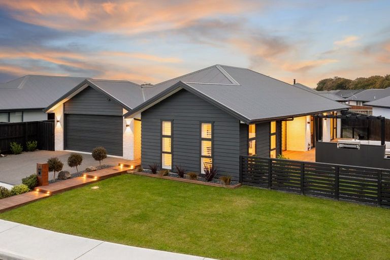 Photo of property in 13 Stackwood Avenue, Woodend, 7610