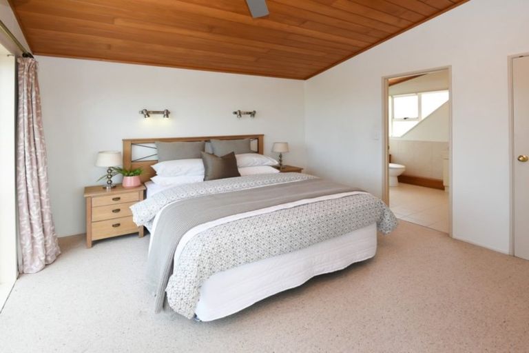 Photo of property in 2/158 Bucklands Beach Road, Bucklands Beach, Auckland, 2012