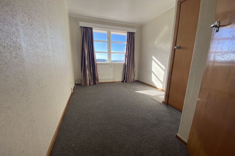 Photo of property in 29 Hollies Crescent, Johnsonville, Wellington, 6037
