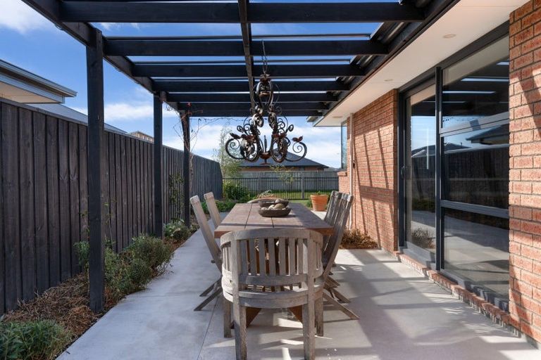 Photo of property in 4 Burke Lane, Amberley, 7410