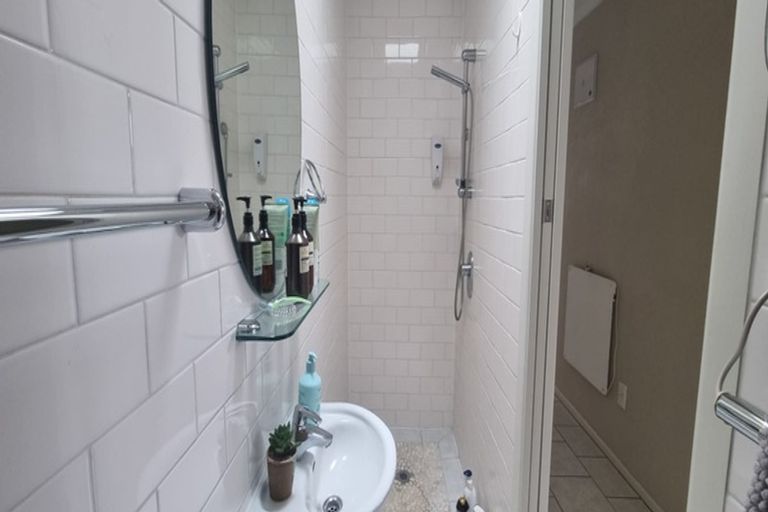 Photo of property in 171 Marine Parade, Mount Maunganui, 3116