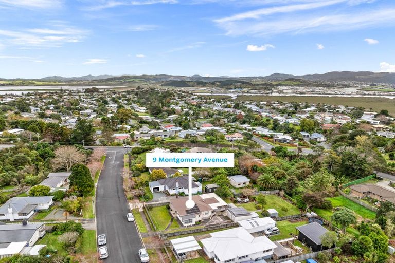 Photo of property in 9 Montgomery Avenue, Onerahi, Whangarei, 0110