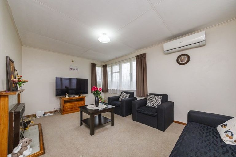 Photo of property in 32 Sherwill Street, Feilding, 4702