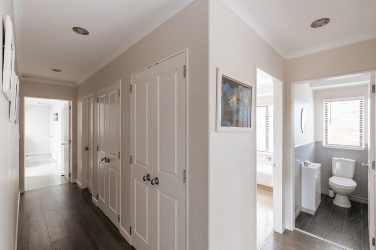 Photo of property in 27 Amery Place, Papamoa Beach, Papamoa, 3118