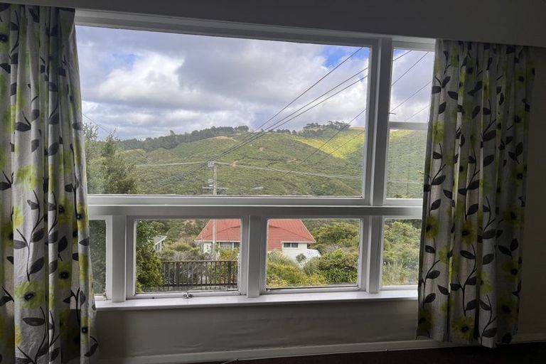 Photo of property in 26 Titiro Moana Road, Korokoro, Lower Hutt, 5012